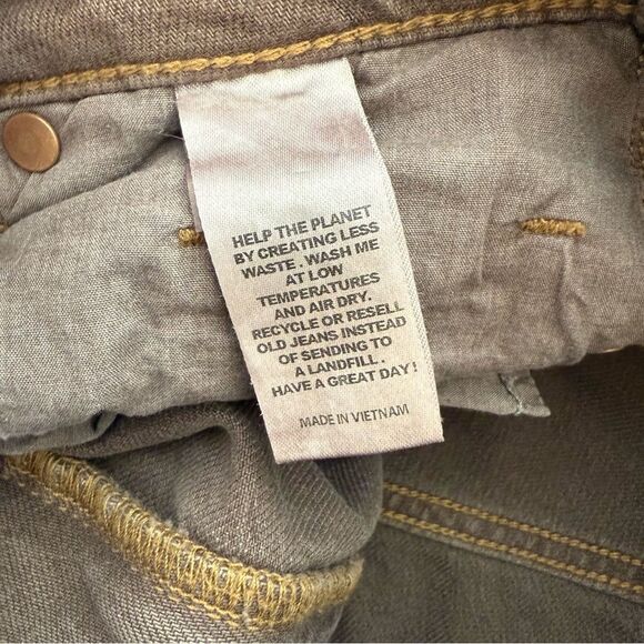PacSun Eco Brown '90s Boyfriend Jeans in Brown 24 - Picture 8 of 15